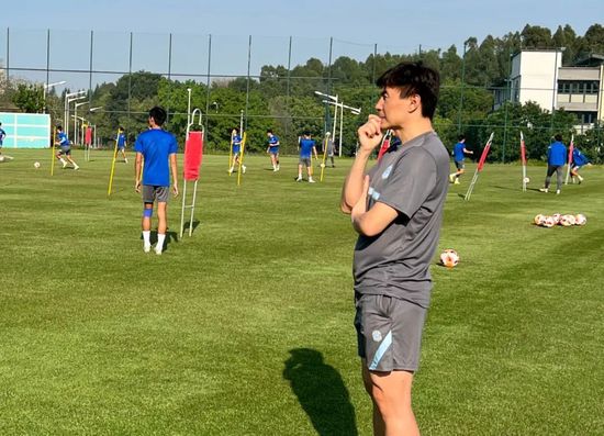 国产成人综合在线