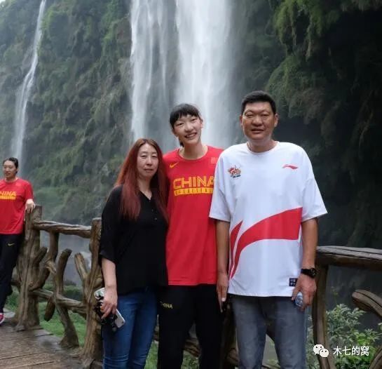 鲁一鲁一鲁一鲁一色